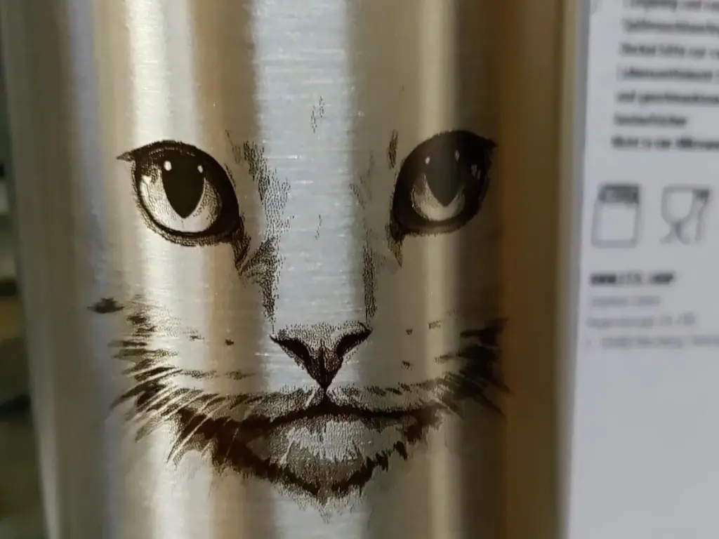 mit Bild-Gravur: Edelstahl Trinkflasche doppelwandig
